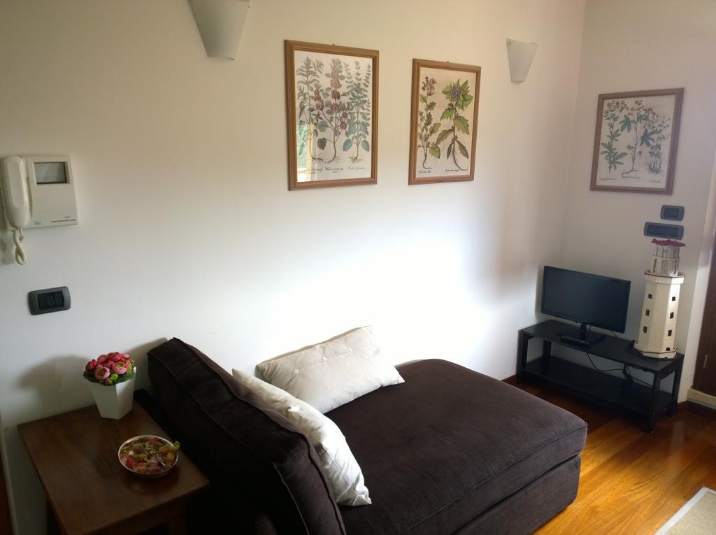 Madonna Della Rosa Apartment Chianciano Terme Room photo