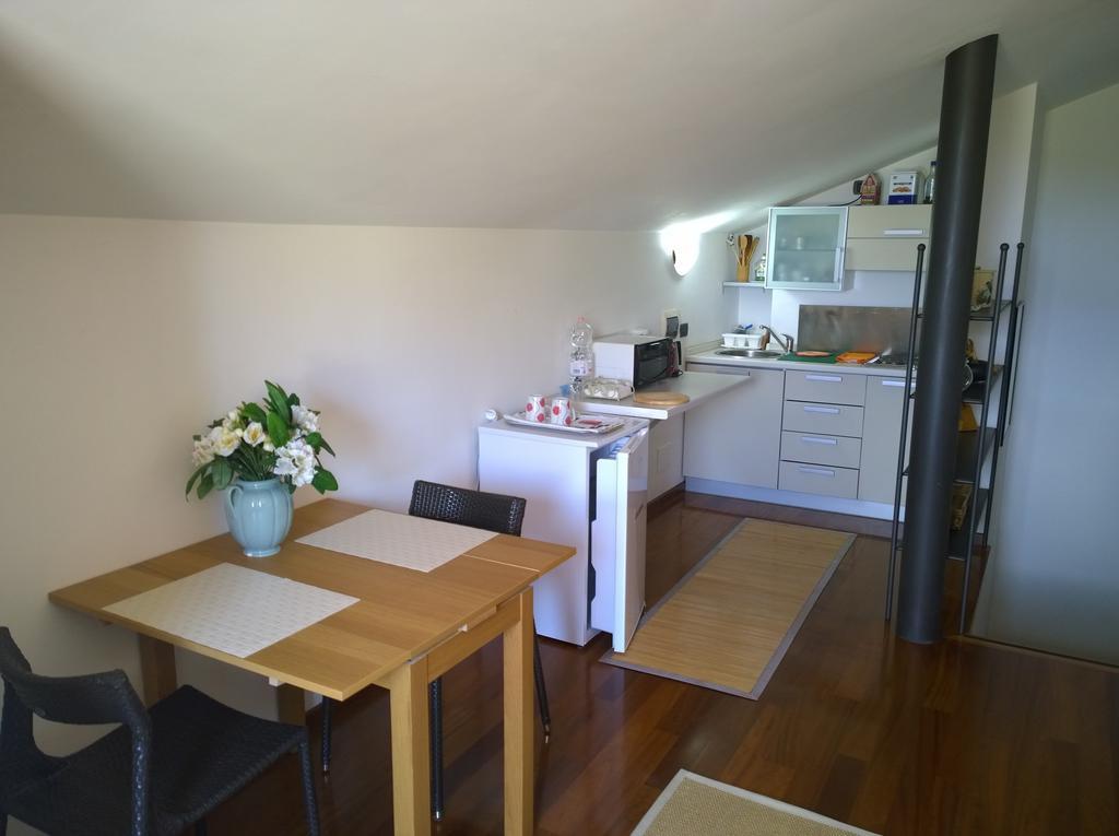Madonna Della Rosa Apartment Chianciano Terme Room photo