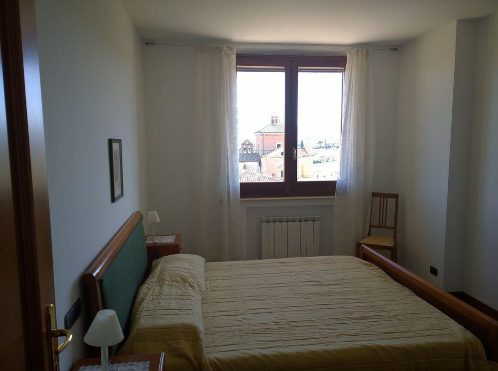 Madonna Della Rosa Apartment Chianciano Terme Exterior photo